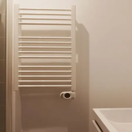 La Belle Tourangelle#rabelaisien Free Parking