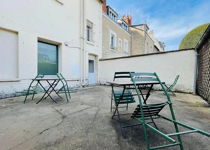 Апартаменты La Belle Tourangelle#rabelaisien Free Parking